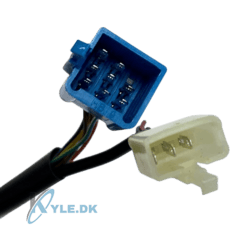 Højre gashåndtag multistik med D/N/R knap.