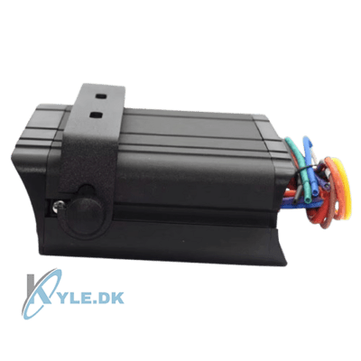 Kontaktpanel m. 4 kontakter, set fra siden.